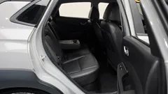 2023 Hyundai Kona Inspiration, серо-серебристый — фото 15