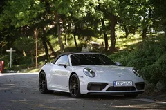 2024 Porsche 911 Carrera 4 GTS Cabriolet — фото 2