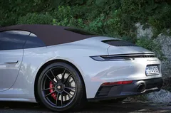 2024 Porsche 911 Carrera 4 GTS Cabriolet — фото 5