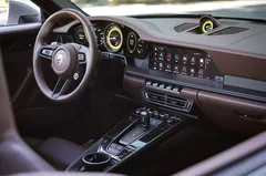 2024 Porsche 911 Carrera 4 GTS Cabriolet — фото 6