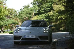 2024 Porsche 911 Carrera 4 GTS Cabriolet — фото 20