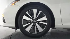 2019 Nissan Altima 2.5 SL Tech — фото 5