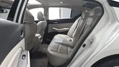2019 Nissan Altima 2.5 SL Tech — фото 12