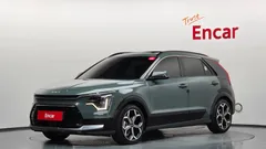2022 Kia Niro Signature — фото 11