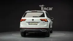 2022 Volkswagen Tiguan 2.0 TDI 4-Motion Premium — фото 4