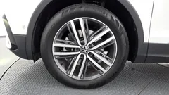 2023 Volkswagen Tiguan 2.0 TSI Prestige, белый — фото 5