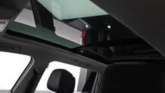 2023 Volkswagen Tiguan 2.0 TSI Prestige, белый — фото 19