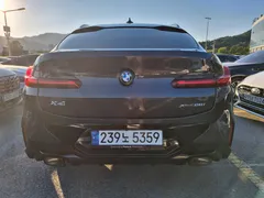 2023 BMW X4 xDrive20i M Sports Pro — фото 4