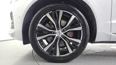 2023 Volvo XC60 B6 Ultimate Bright — фото 5