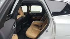 2023 Volvo XC60 B6 Ultimate Bright — фото 11