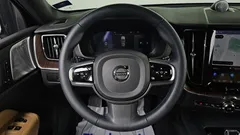 2023 Volvo XC60 B6 Ultimate Bright — фото 15