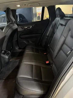 2024 Volvo V60 B5 Ultimate AWD — фото 10