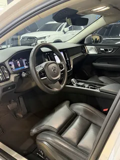 2024 Volvo V60 B5 Ultimate AWD — фото 11