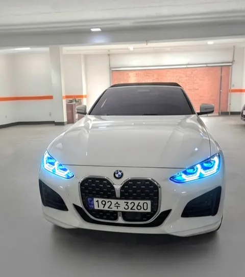 2022 BMW 4-Series 420i M Sport Convertible