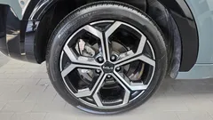 2022 Kia Niro Signature — фото 5