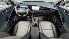 2022 Kia Niro Signature — фото 7