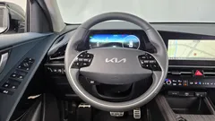 2022 Kia Niro Signature — фото 13