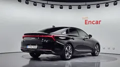 2022 Kia K8 Signature, чёрный — фото 2
