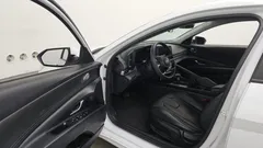 2021 Hyundai AVANTE Smart, белый — фото 10