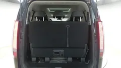 2023 Hyundai Staria Lounge 9-Seater — фото 5