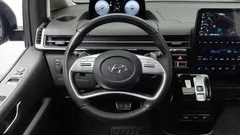 2023 Hyundai Staria Lounge 9-Seater — фото 14