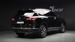 2023 Volkswagen Touareg 3.0 TDI Prestige, чёрный — фото 2