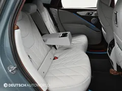 2023 BMW XM 4.4, зелёный — фото 16