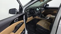 2022 Kia Carnival Diesel 9-Seater Prestige — фото 11