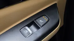 2022 Kia Carnival Diesel 9-Seater Prestige — фото 18