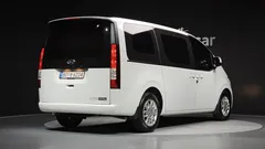 2023 Hyundai Staria Cargo 3-Seater — фото 2