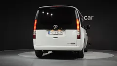 2023 Hyundai Staria Cargo 3-Seater — фото 4
