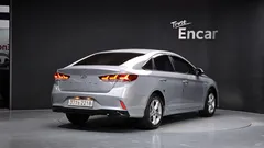 2023 Hyundai Sonata LPI Taxi, серебристый — фото 2