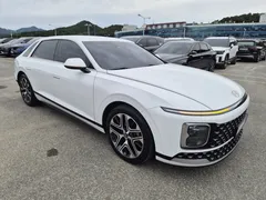 2023 Hyundai Grandeur Premium — фото 3