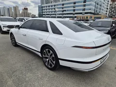 2023 Hyundai Grandeur Premium — фото 6
