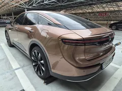 2023 Toyota Crown 2.4 4WD Dual Boost HYbrid, коричневый — фото 3