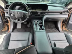 2023 Toyota Crown 2.4 4WD Dual Boost HYbrid, коричневый — фото 9