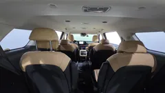 2023 Kia Carnival Diesel 9-Seater Prestige — фото 19