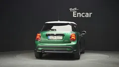2022 Mini Cooper 5Door Classic — фото 4