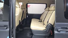 2023 Hyundai Staria Tourer 11-Seater — фото 11