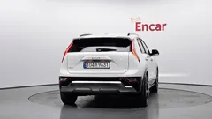 2022 Kia Niro Signature — фото 4