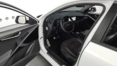 2022 Kia Niro Signature — фото 11
