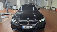 2022 BMW 3-Series 320i M Sport — фото 1