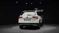 2022 Volkswagen Tiguan 2.0 TDI Premium — фото 4