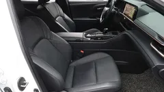 2023 Toyota Crown 2.4 4WD Dual Boost HYbrid, белый — фото 8