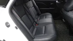 2023 Toyota Crown 2.4 4WD Dual Boost HYbrid, белый — фото 10