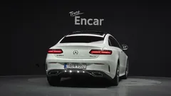2022 Mercedes-Benz E-Class E300d 4MATIC Coupe — фото 4