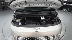 2023 Hyundai Staria 4WD Tourer 11-Seater — фото 6