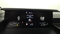 2023 Hyundai Staria 4WD Tourer 11-Seater — фото 8