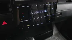 2023 Hyundai Staria 4WD Tourer 11-Seater — фото 17