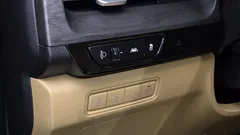 2023 Kia Carnival Diesel 9-Seater Signature — фото 19